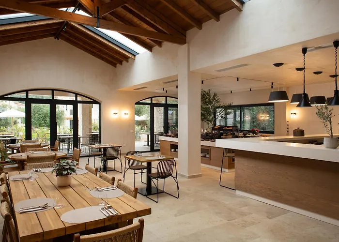 The Yard Corfu Boutique And 5*