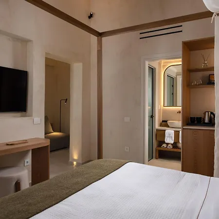 The Yard Corfu Boutique And Moraḯtika