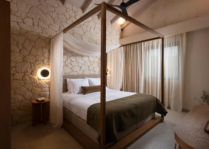 The Yard Corfu Boutique And Moraḯtika