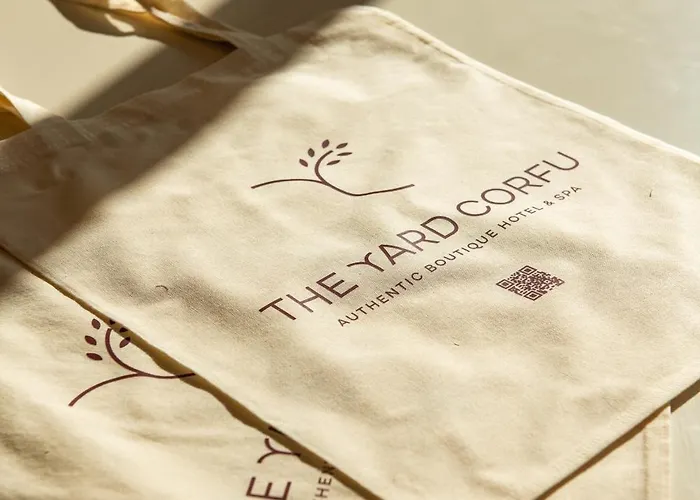 The Yard Corfu Boutique And ホテル モライティカ